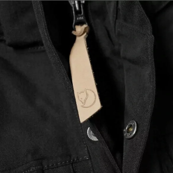 New Fjallraven Yupik Down Parka in Men’s Medium Black